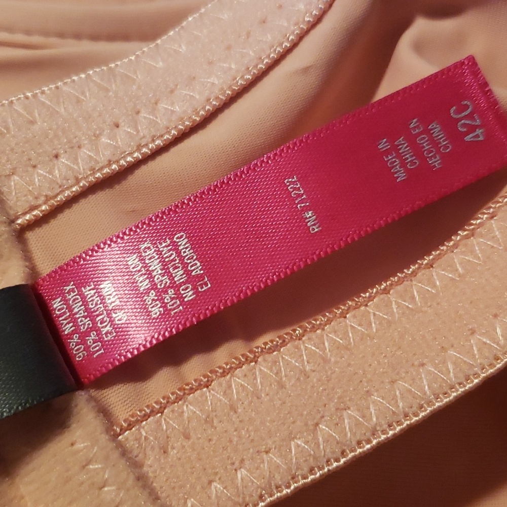 Vince Camuto Bra - Picture 8 of 8